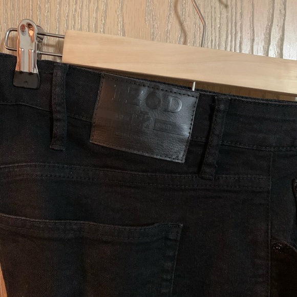 Men’s Black Izod Jeans - Picture 3 of 3